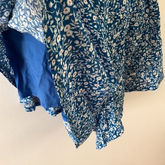 Princess Polly Thunderclouds Romper Blue Floral - Picture 5 of 8